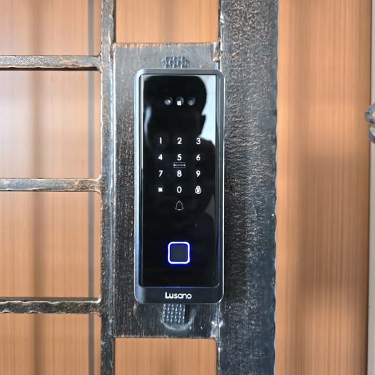 Lusano Ultra Slim Gate Lock