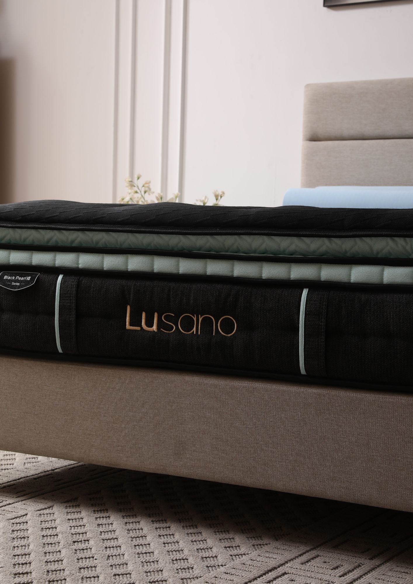Lusano Black Pearl Mattress (7 Series) Queen Size