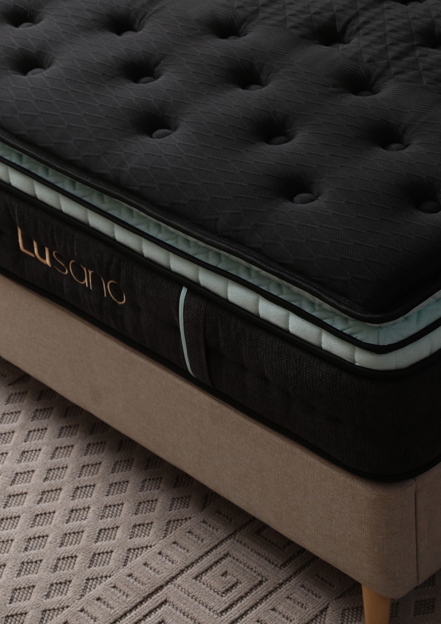 Lusano Black Pearl Mattress (7 Series) Queen Size