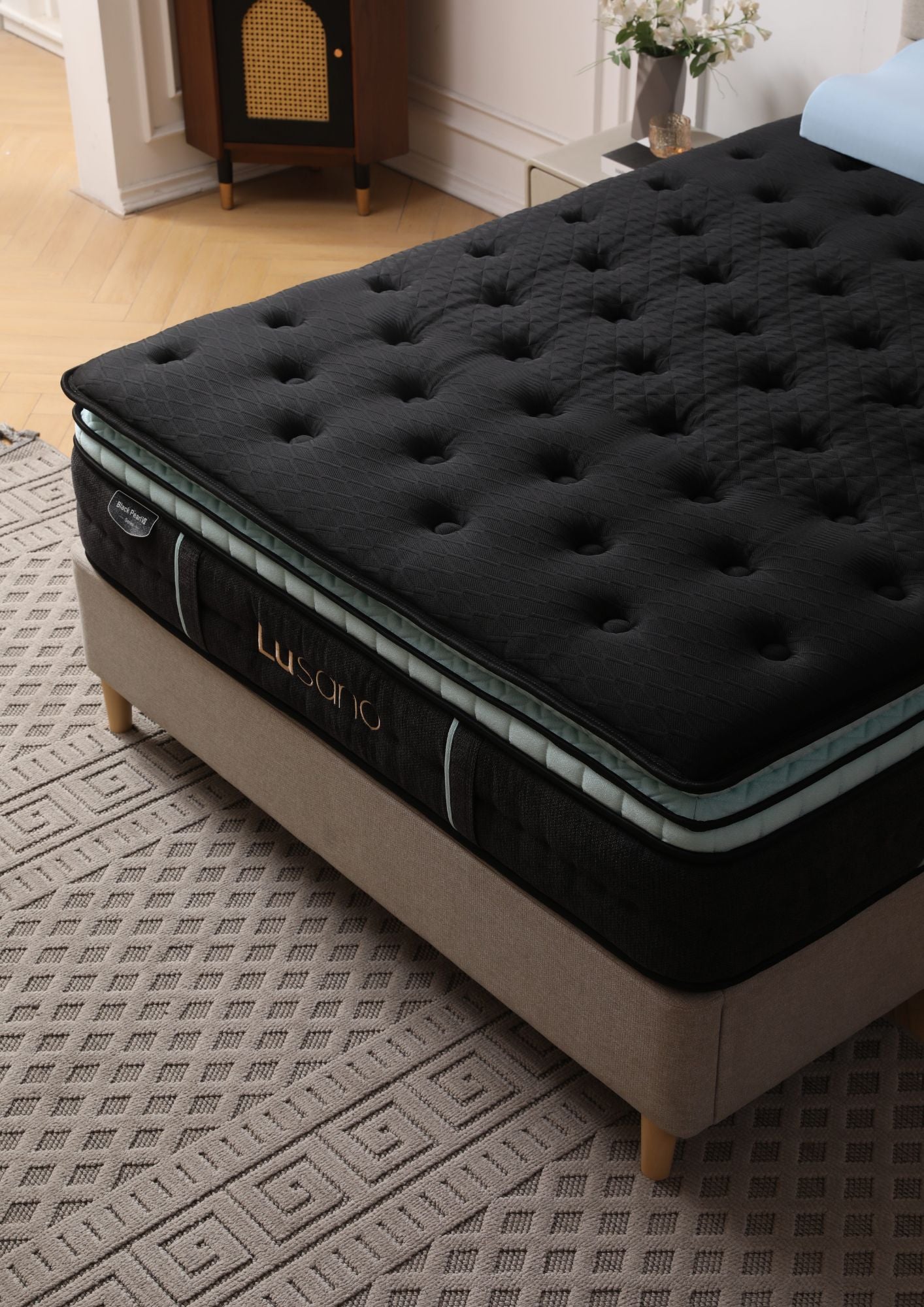 Lusano Black Pearl Mattress (7 Series) Queen Size