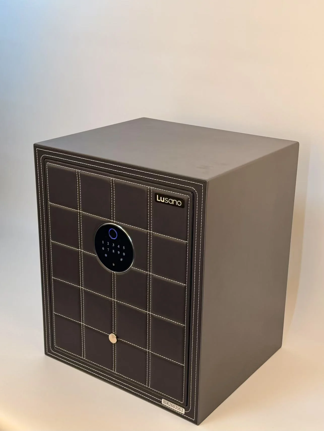 Lusano Leather Safe 45 (Black)