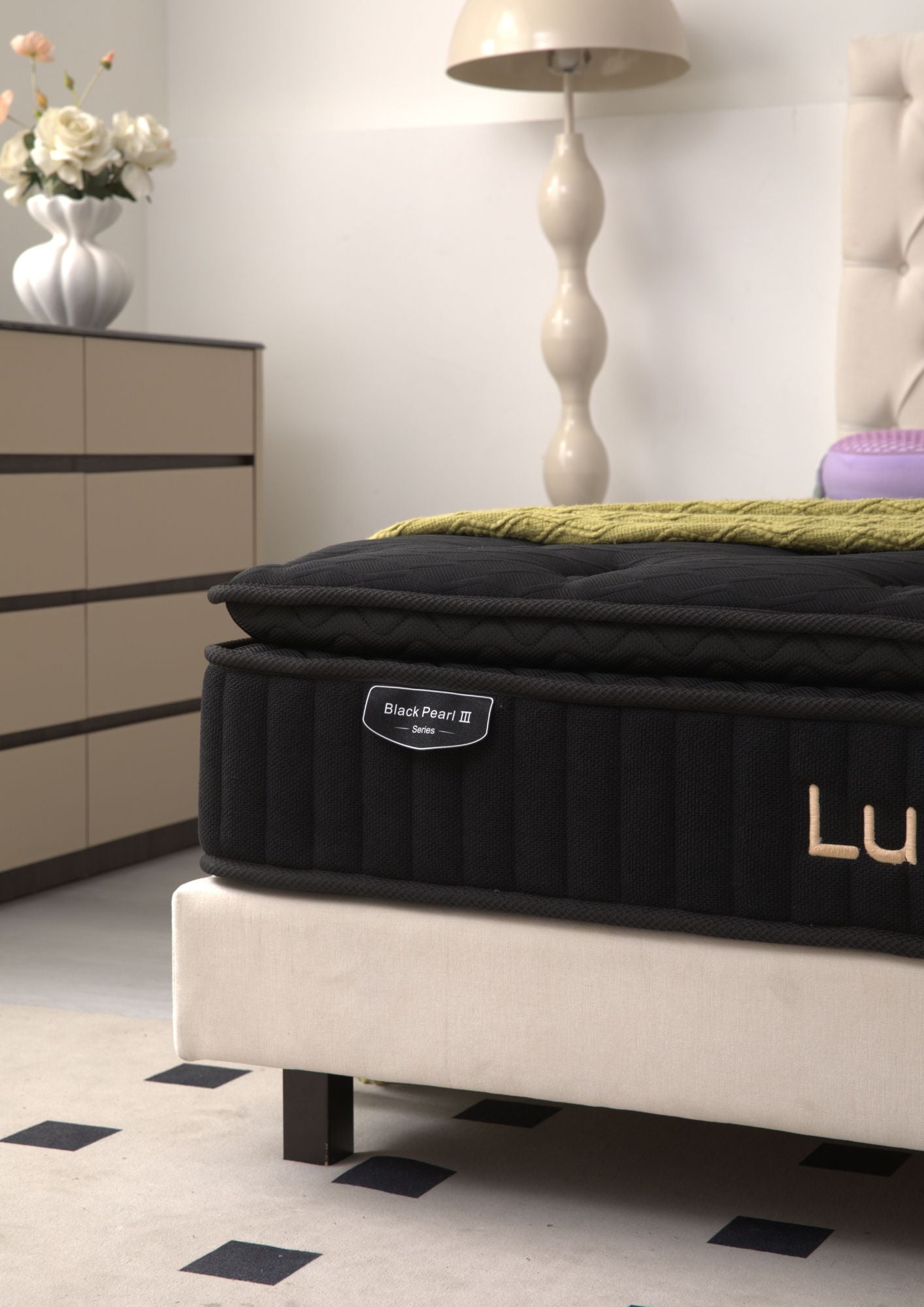 Lusano Black Pearl Mattress (3 Series)