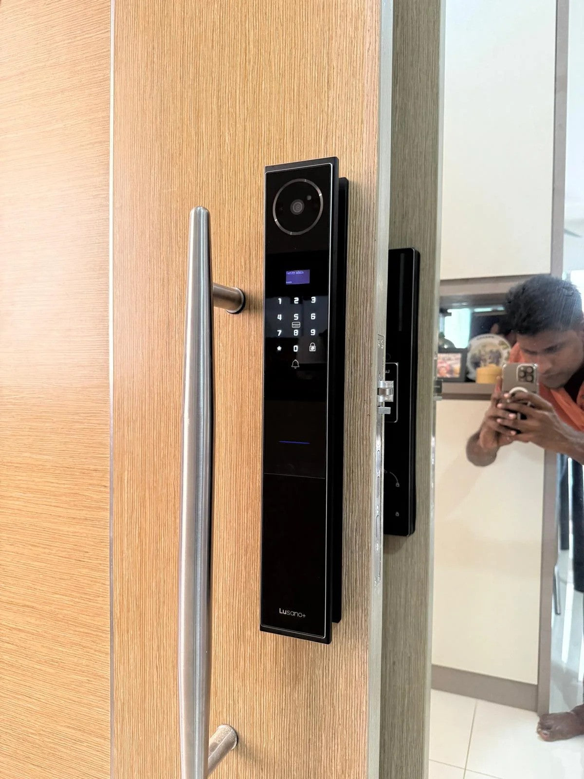 Lusano+ Saturn Full Tempered Glass Digital Lock With Gate Lock Bundle